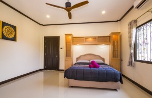 24_Thai_Villa_Rental_Pattaya_bedroom2_ceiling_fan 
